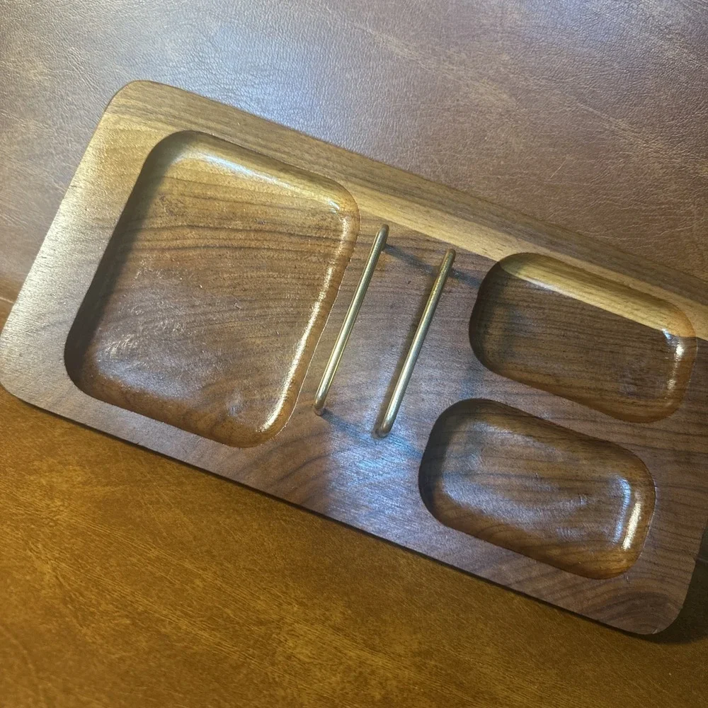 Vtg Mid Century Men's Brown Wood & Brass Jewelry Valet Desk Organizer Caddy MCM